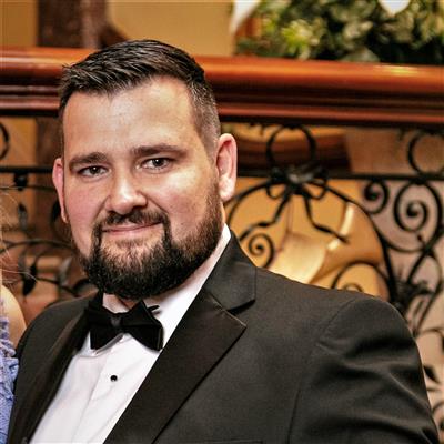 Adviser Image